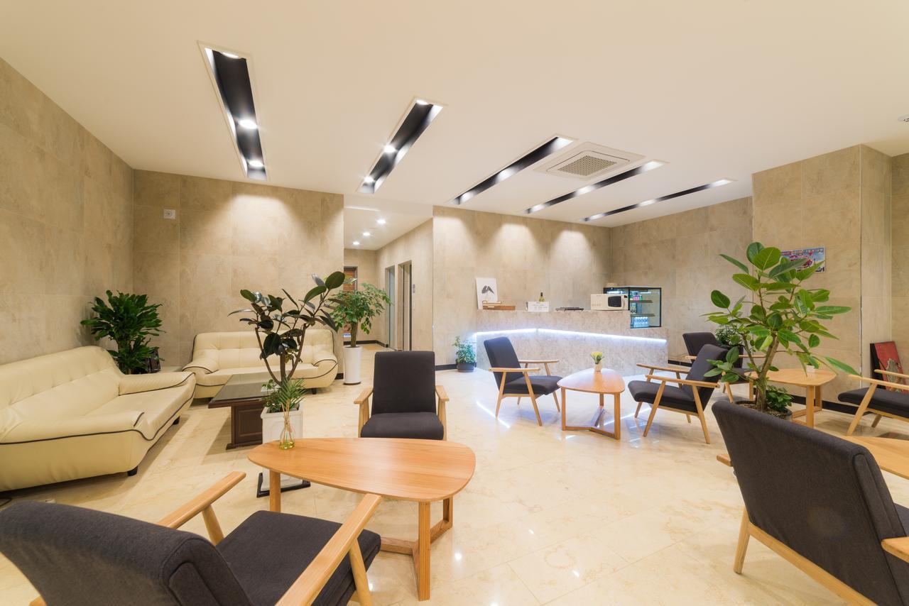 Reborn Suwon Silkroad Hotel Exterior foto